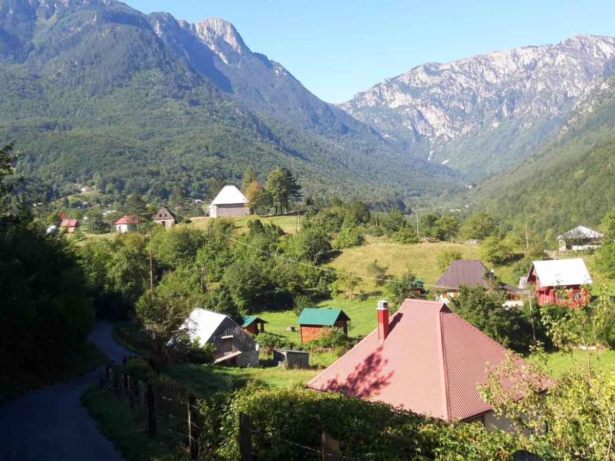 Etnopetra Hotel Mojkovac Exterior photo