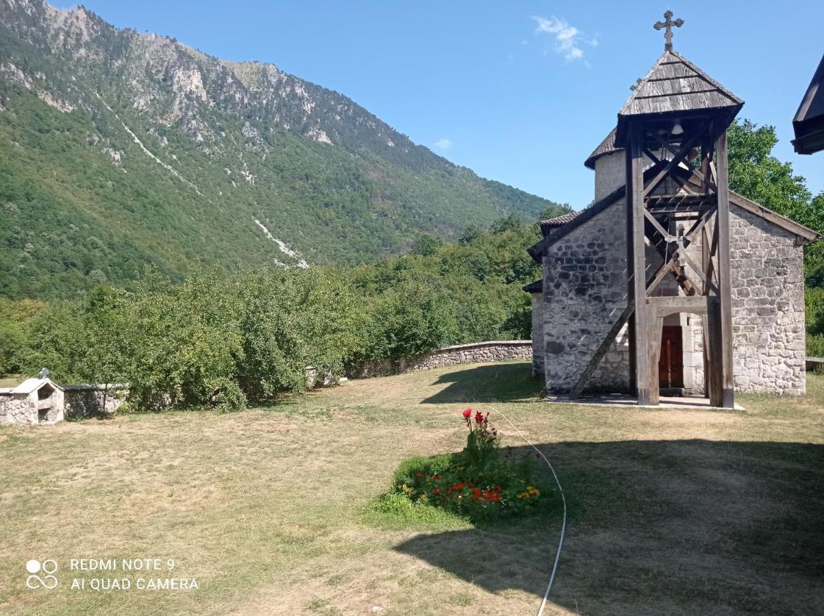 Etnopetra Hotel Mojkovac Exterior photo