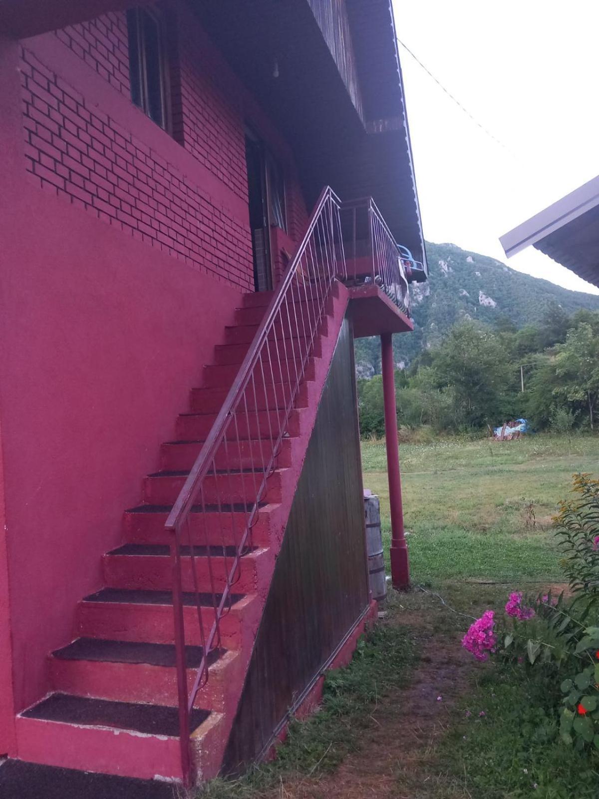 Etnopetra Hotel Mojkovac Exterior photo